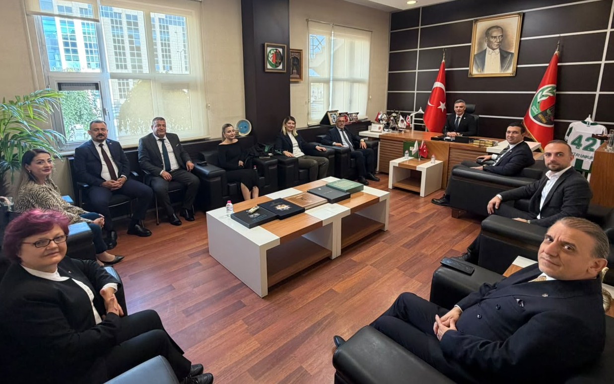 chp-konya-barosu-hayirli-olsun-ziyareti-haber-fotolari-1-001.jpg