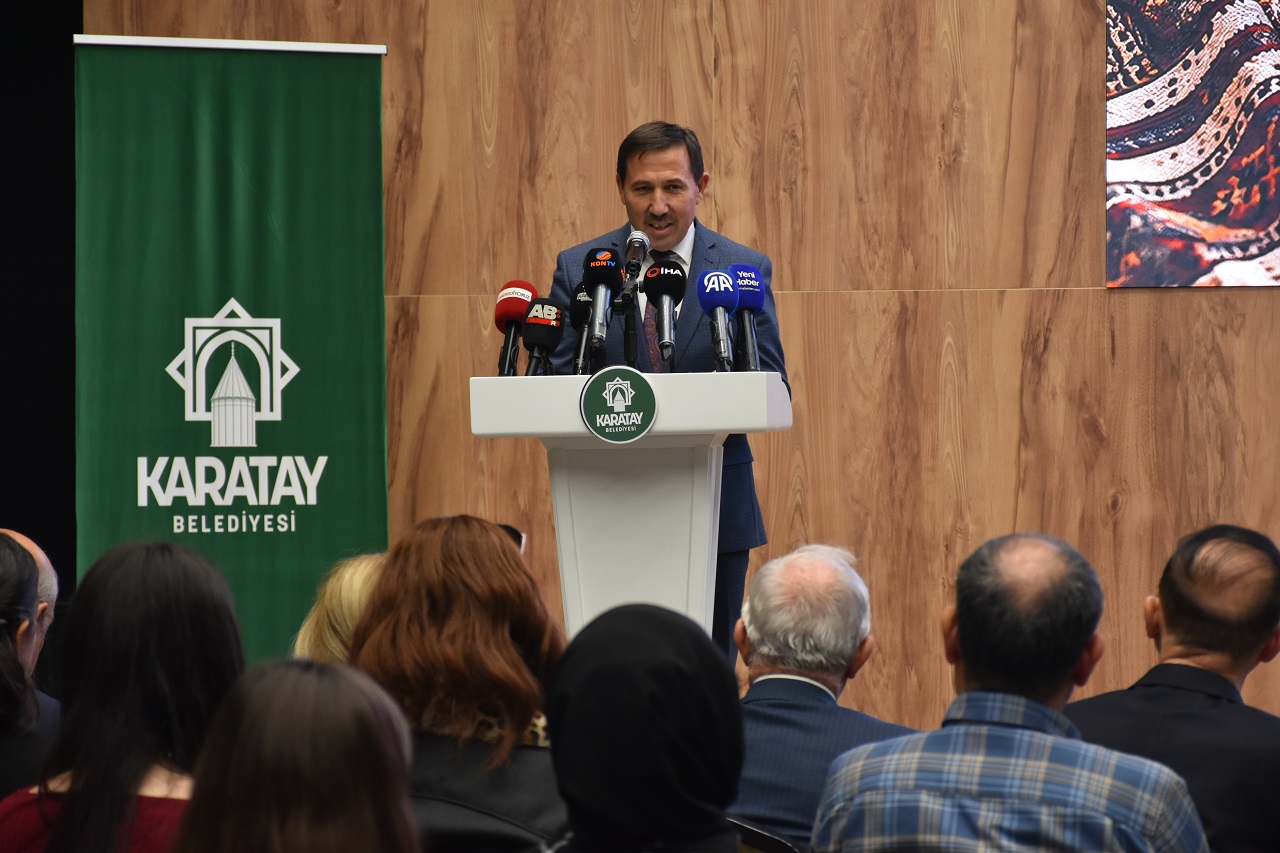 aa-20261027-42880892-42880888-60-yilinda-konya-asiklar-bayrami-sempozyumu-yapildi.jpg
