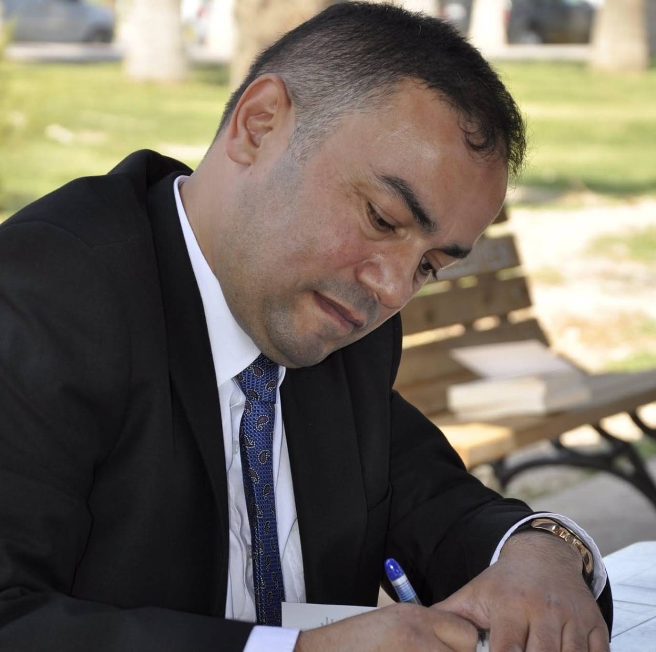 cetin.jpg