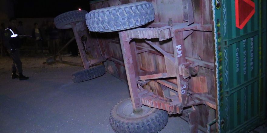 Konya’da tarım işçilerini taşıyan traktör kaza yaptı: 12 yaralı