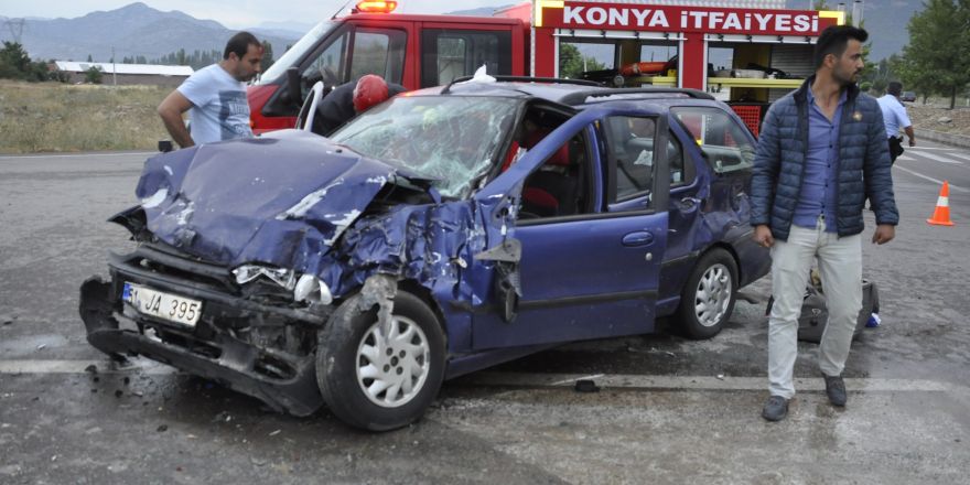 Böbrek nakli oldu, memleketine giderken kazada yaralandı