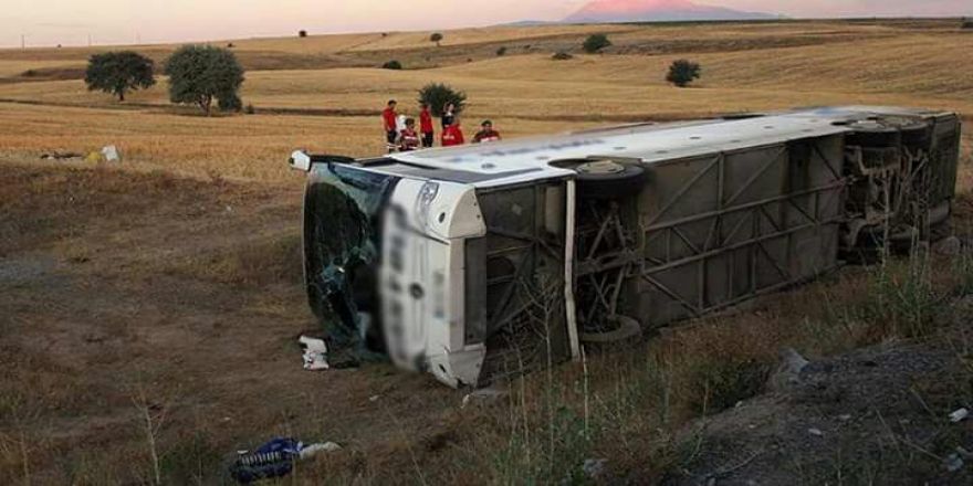 Başkent'te Konya yolunda art arda iki kaza: 4 ölü, 24 yaralı 