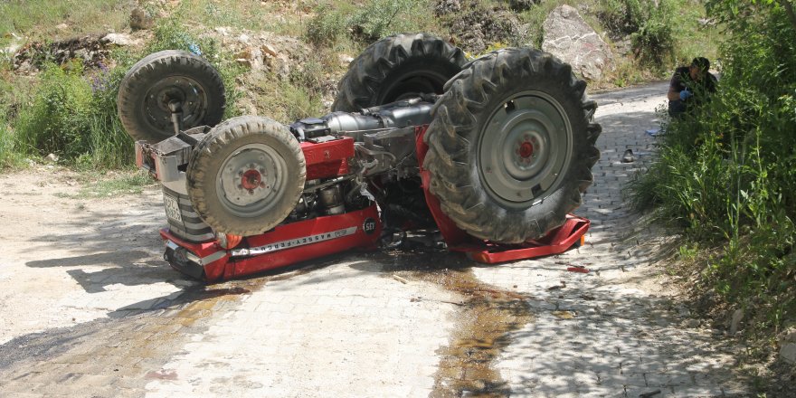 Konya'da traktör devrildi: 1 ölü