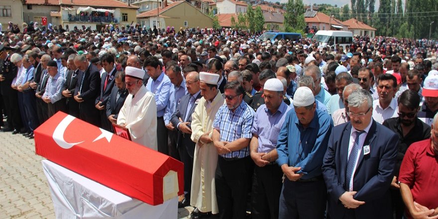 Konyalı şehit Cevizci son yolculuğuna uğurlandı