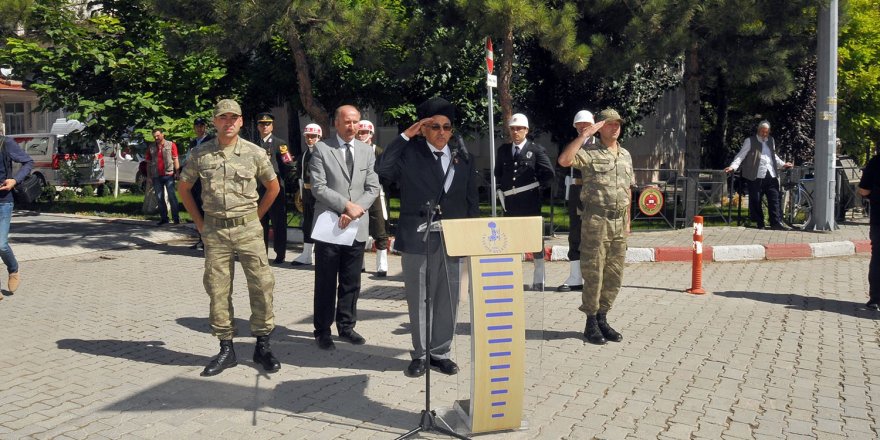 Kıbrıs Gazisinden coşkulu şiir