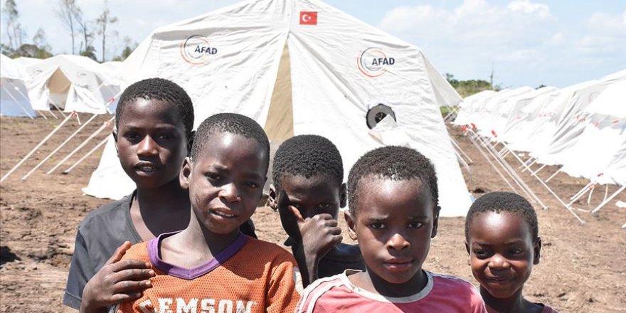 AFAD'dan Mozambik'e çadır kent