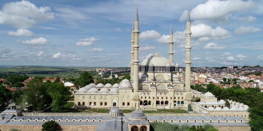 Ramazanda Selimiye Camisi'ne ziyaretçi akını