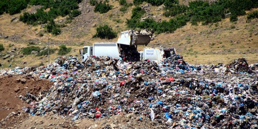 Çöpten üretilen elektrikle 3 bin ev aydınlanıyor