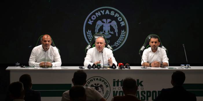 Konyaspor'da  Başkan Hilmi Kulluk'un basın toplantısı