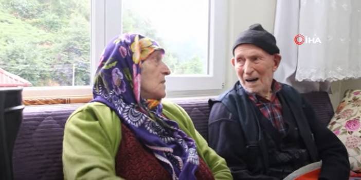110 Yaşındaki Dursun Ali Dede Uzun Yaşamın Sırrını Her Gün Yediği Bir Kaşık Tereyağına Bağlıyor