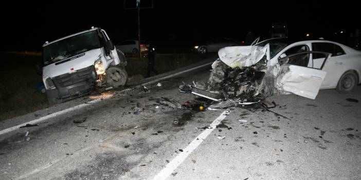Konya’da 3 araç kaza yaptı: 4 yaralı