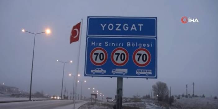 Yozgat’ta Buzlanan Yollarda Sürücüler Zor Anlar Yaşadı