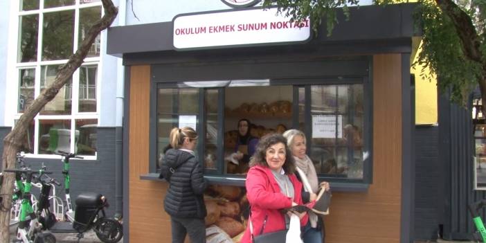 Kadıköy’de fabrika gibi lise: Ekmek üretip, restoran işletiyor ve kahve satıyorlar